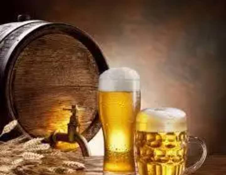 Vive la bière :  Réflexion satirique sur la bière