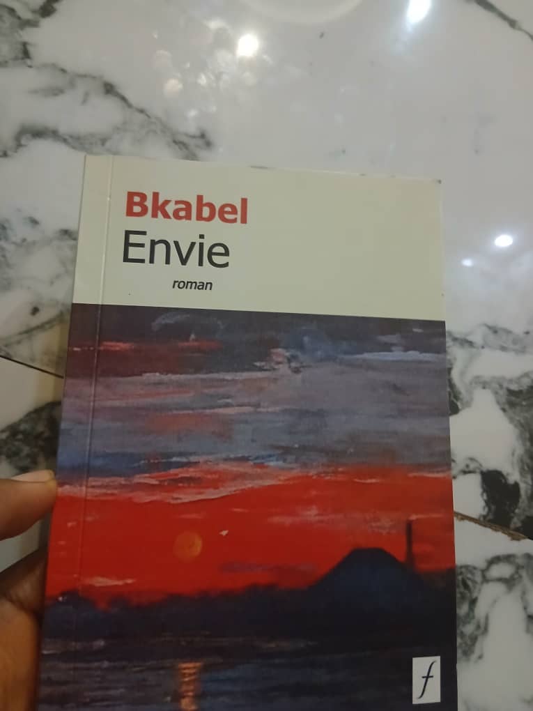 Les Lectures de Kalombo II : Questions et leçons d’écriture dans « Envie » de Bkabel
