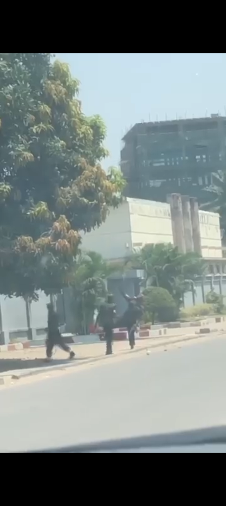 Mukini iku mubaya ou la guerre de Bumbumbashi