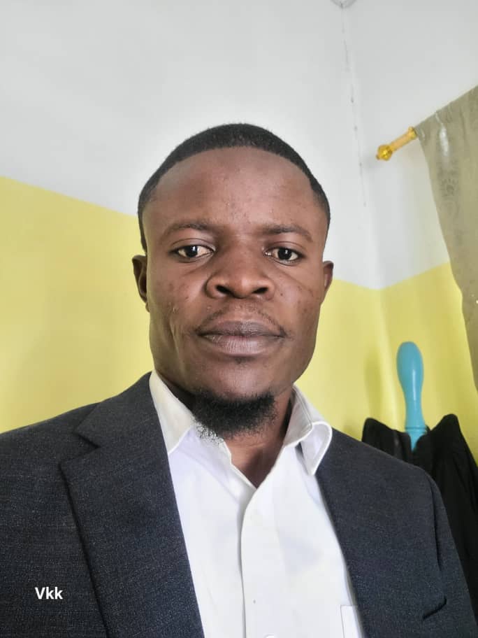 Image de profile de Vanes Kasong, rédacteur(trice) sur le site de Kiosque Littéraire.